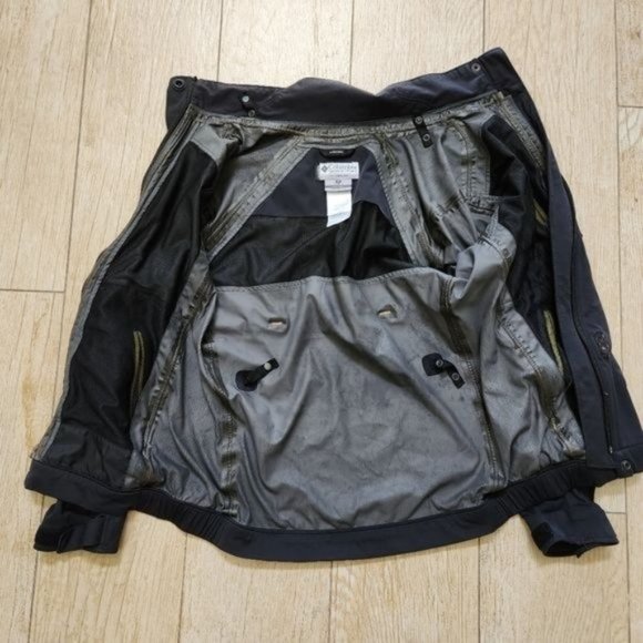 Columbia Women's interchange Match Play Parka jacket Black With Yellow Zips. - Picture 10 of 13